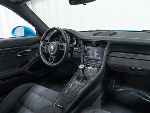Used 2018 Porsche 911 GT3 RWD image 20
