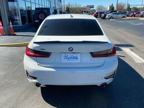 Used 2022 BMW 330i xDrive Sedan w/ Premium Package image 8
