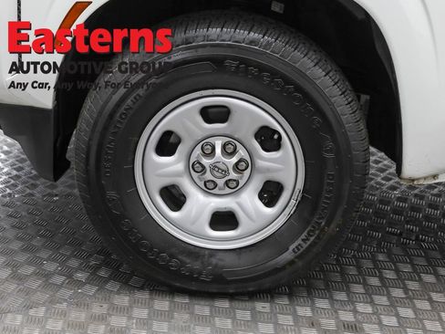 Used 2022 Nissan Frontier S image 31