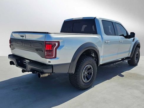 Used 2018 Ford F150 Raptor w/ Equipment Group 802A Luxury AWD/4WD image 3
