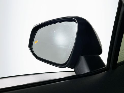 Used 2025 Toyota RAV4 XLE image 16