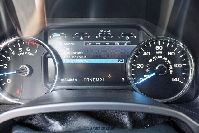 Used 2017 Ford F150 Lariat w/ Equipment Group 502A Luxury AWD/4WD image 21