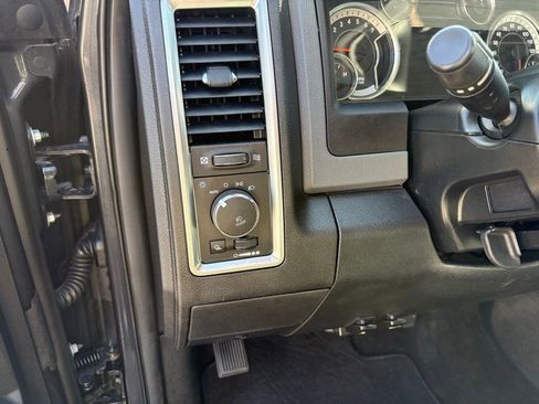 Used 2017 RAM 1500 Big Horn AWD/4WD image 17