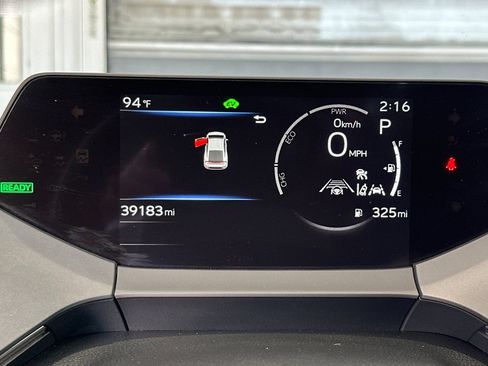 Used 2024 Toyota Prius Limited w/ Limited Premium Package AWD/4WD image 34