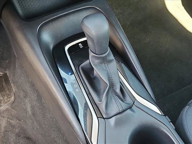 Used 2025 Toyota Corolla LE FWD image 15