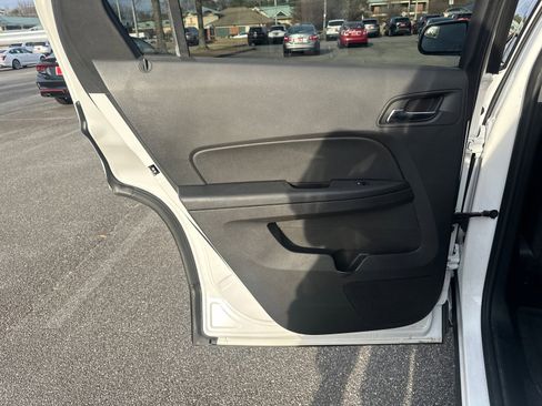 Used 2015 GMC Terrain SLE image 21