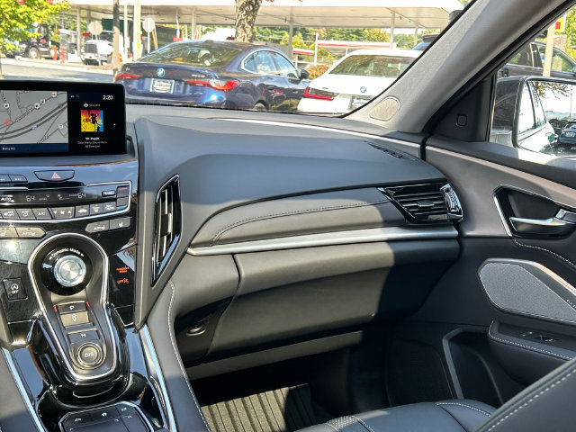 Used 2024 Acura RDX w/ Technology Package AWD/4WD image 27