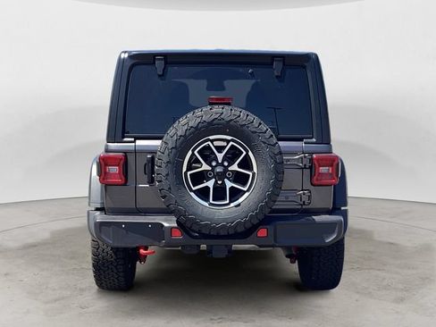 Certified 2025 Jeep Wrangler Unlimited Rubicon AWD/4WD image 4