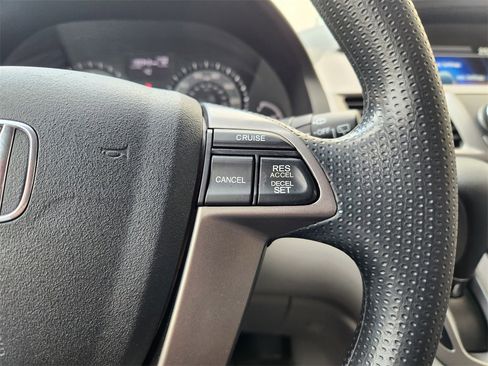 Used 2016 Honda Odyssey SE image 29