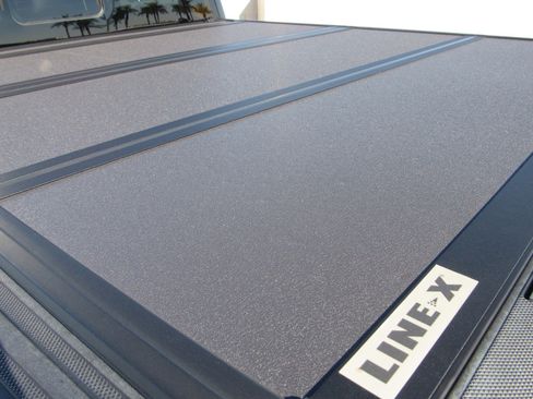 Used 2023 Ford F150 Platinum image 8