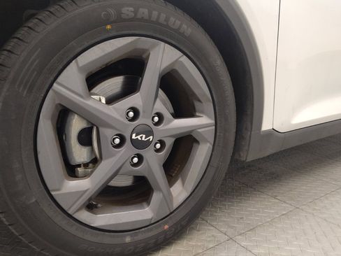 Used 2025 Kia K4 FWD image 31
