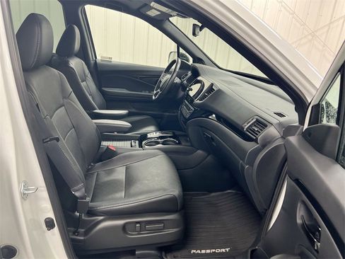 Used 2022 Honda Passport Elite image 23