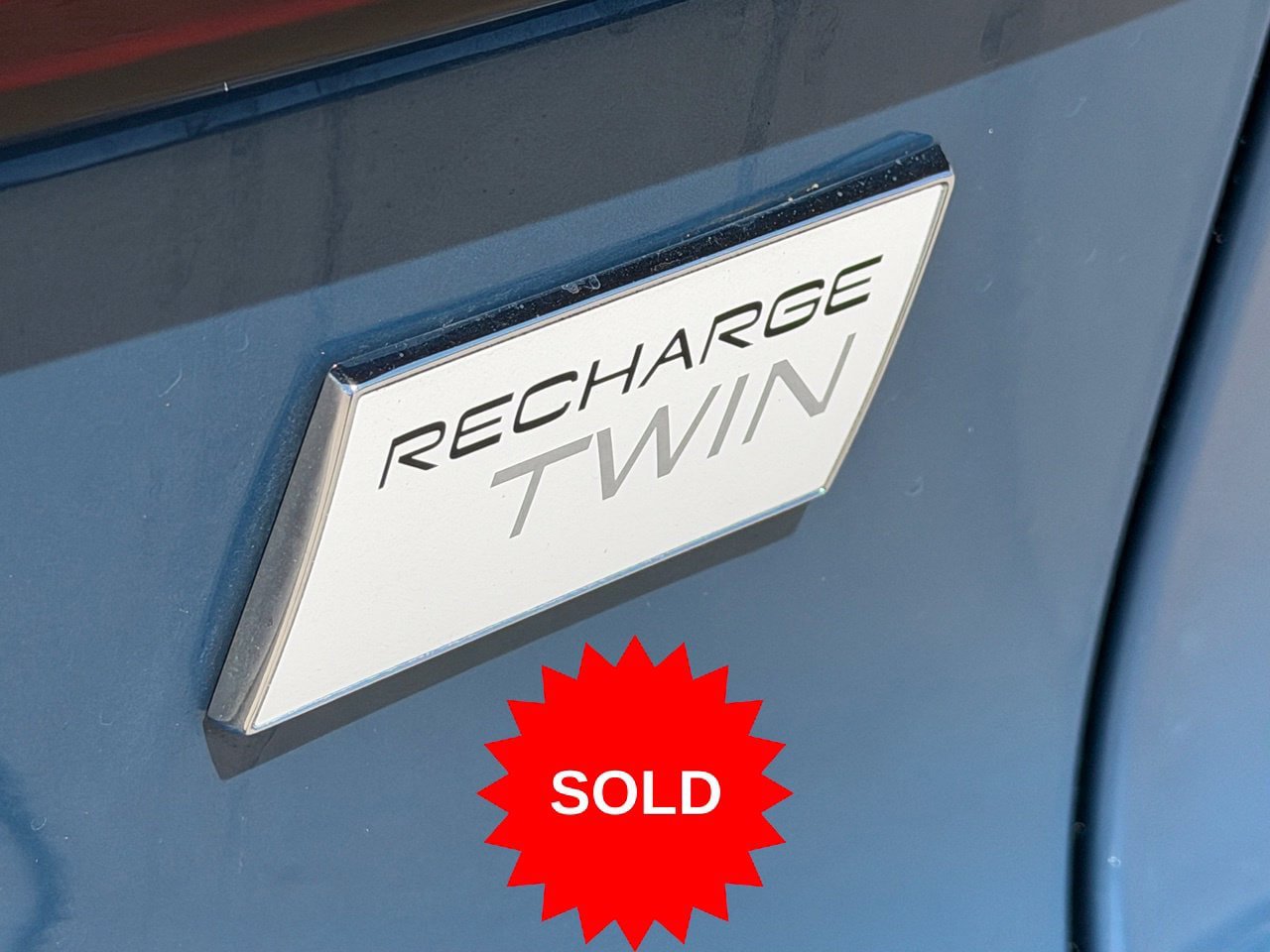 Certified 2023 Volvo C40 Recharge Core AWD/4WD image 11