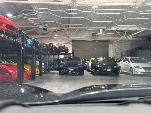 Used 2016 Chevrolet Corvette Stingray Coupe w/ 2LT Preferred Equipment Group RWD image 15