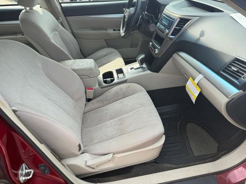 Used 2013 Subaru Outback 2.5i AWD/4WD image 12