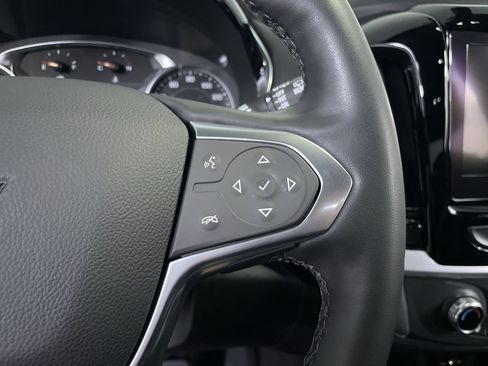 Used 2023 Chevrolet Traverse LT AWD/4WD image 27