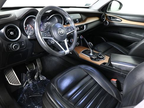 Used 2019 Alfa Romeo Stelvio Ti Lusso w/ Quick Order Package 22X Lusso image 14