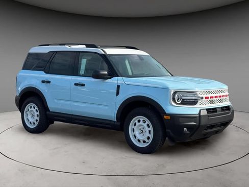 New 2026 Ford Bronco Sport Heritage w/ Convenience Package AWD/4WD image 3