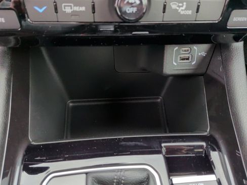 New 2026 Jeep Compass Latitude AWD/4WD image 29