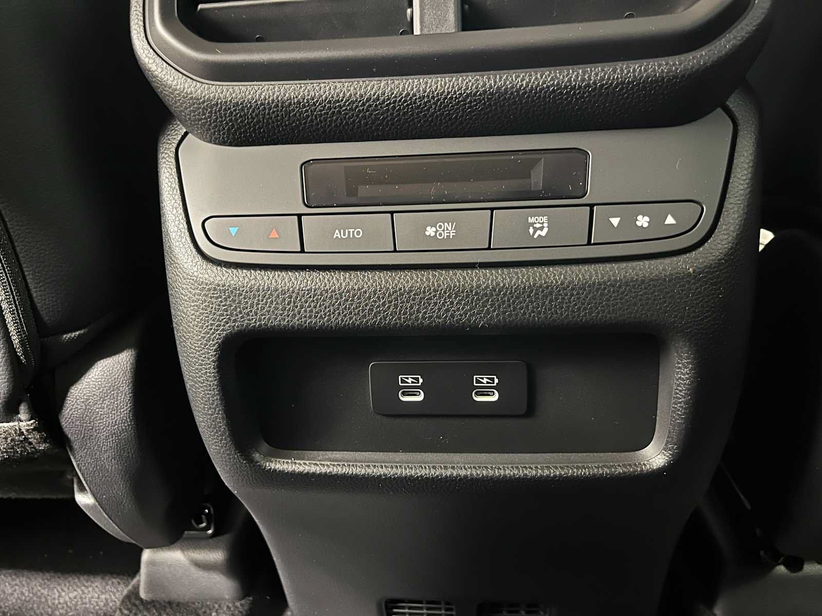 New 2026 Honda Pilot Touring image 23