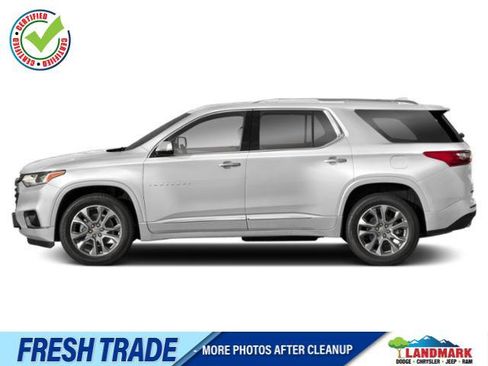 Used 2019 Chevrolet Traverse Premier w/ Driver Confidence II Package FWD image 1