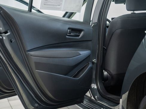 Used 2023 Toyota Corolla LE image 29