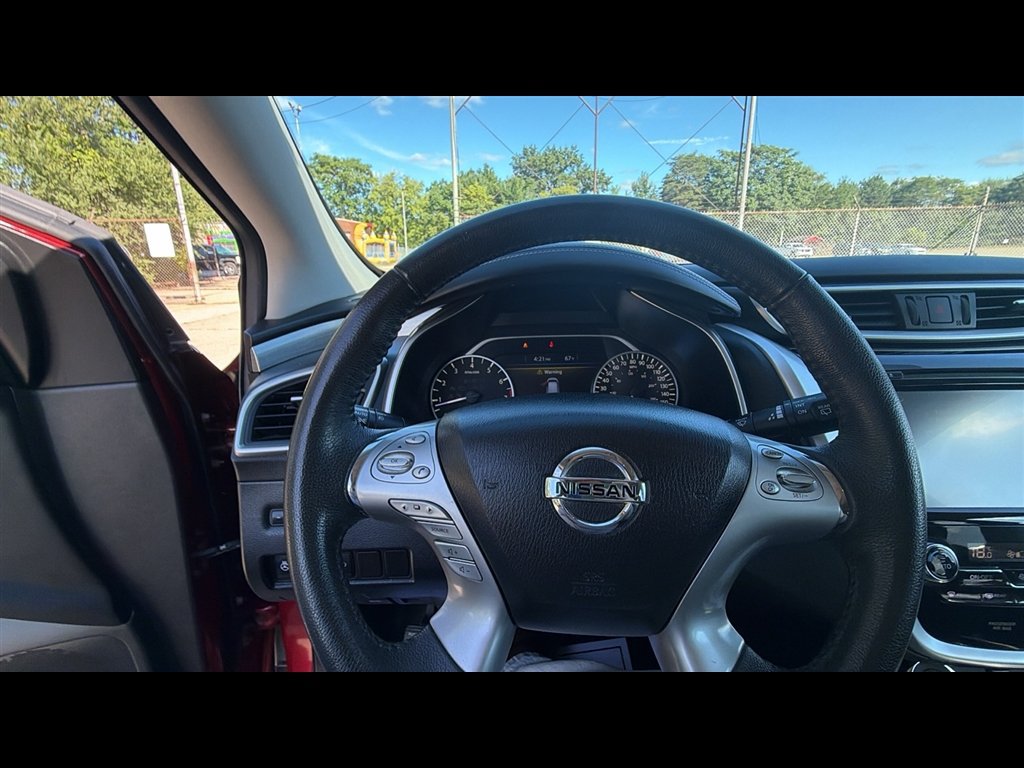 Used 2016 Nissan Murano S AWD/4WD image 11