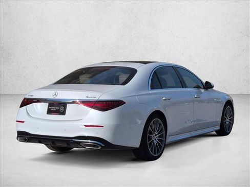 New 2026 Mercedes-Benz S 580 4MATIC Sedan image 2