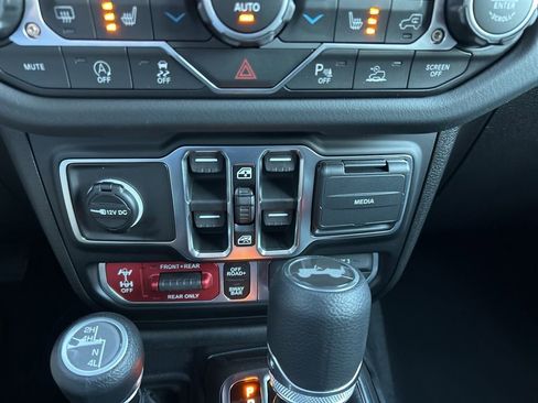 New 2026 Jeep Wrangler Unlimited Rubicon w/ Safety Group image 30