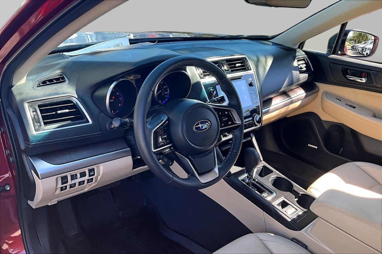 Used 2019 Subaru Outback 2.5i Limited AWD/4WD image 18