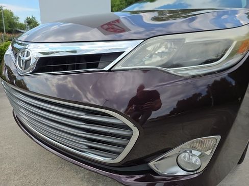 Used 2014 Toyota Avalon XLE Touring FWD image 5