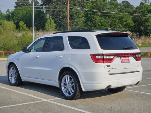 Used 2024 Dodge Durango R/T AWD/4WD image 4
