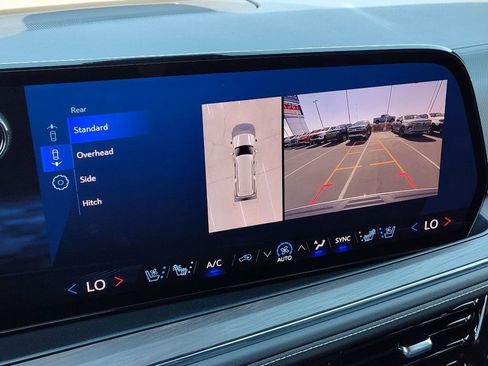 New 2025 Chevrolet Suburban Premier image 13