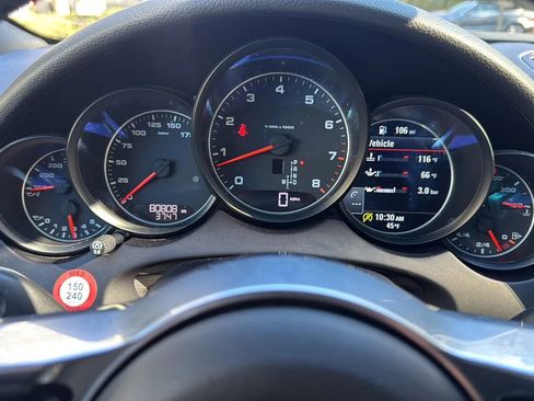 Used 2017 Porsche Cayenne image 21