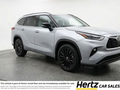 Used 2025 Toyota Highlander XSE