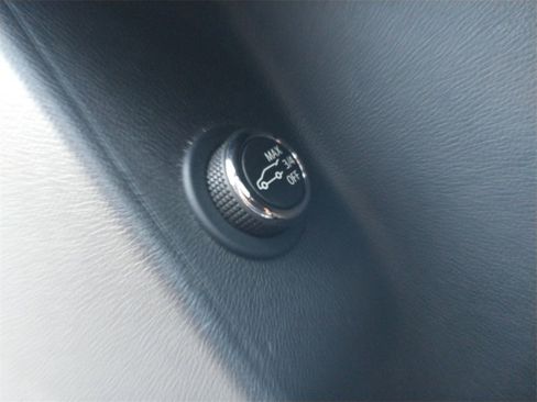 Used 2023 Cadillac XT6 Premium Luxury image 23