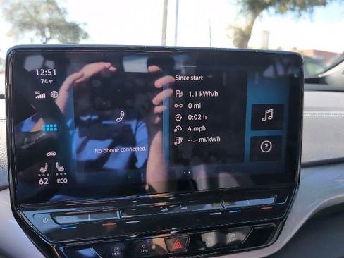 Used 2023 Volkswagen ID.4 S image 14