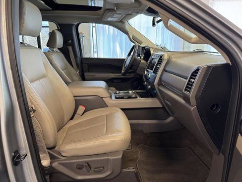 Certified 2021 Ford Expedition XLT image 24