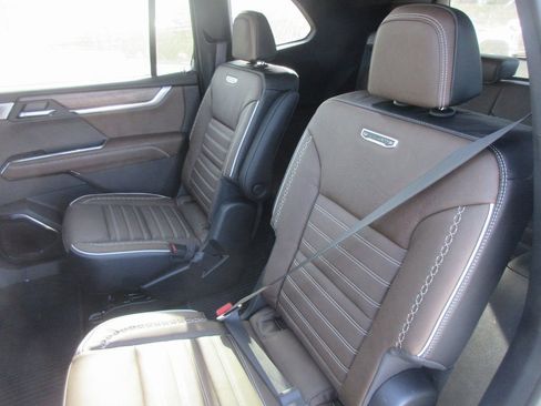 New 2026 GMC Acadia Denali Ultimate image 14