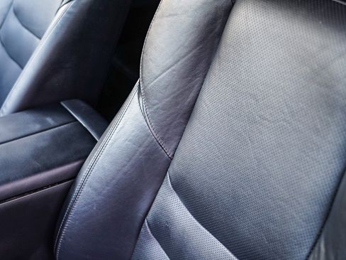 Used 2018 MAZDA CX-9 Touring image 25