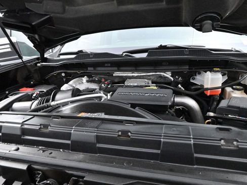 Used 2021 Chevrolet Silverado 2500 High Country w/ Technology Package image 35