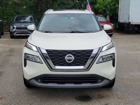 Used 2021 Nissan Rogue SL FWD image 11