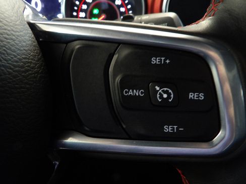 Used 2020 Jeep Wrangler Rubicon w/ Cold Weather Group AWD/4WD image 19