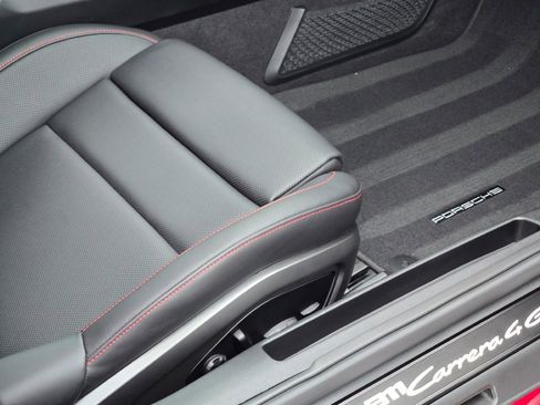 Used 2024 Porsche 911 Carrera 4 GTS image 33