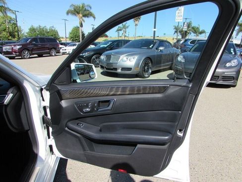 Used 2015 Mercedes-Benz E 350 Sedan image 27