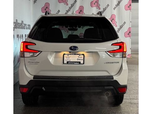 Used 2019 Subaru Forester Limited w/ Popular Package #3 image 11