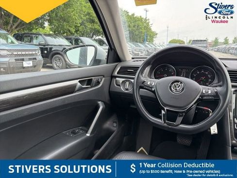 Used 2016 Volkswagen Passat 1.8T SE FWD image 5