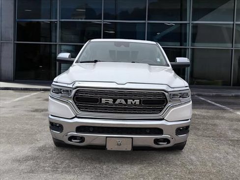 Used 2019 RAM 1500 Limited AWD/4WD image 3