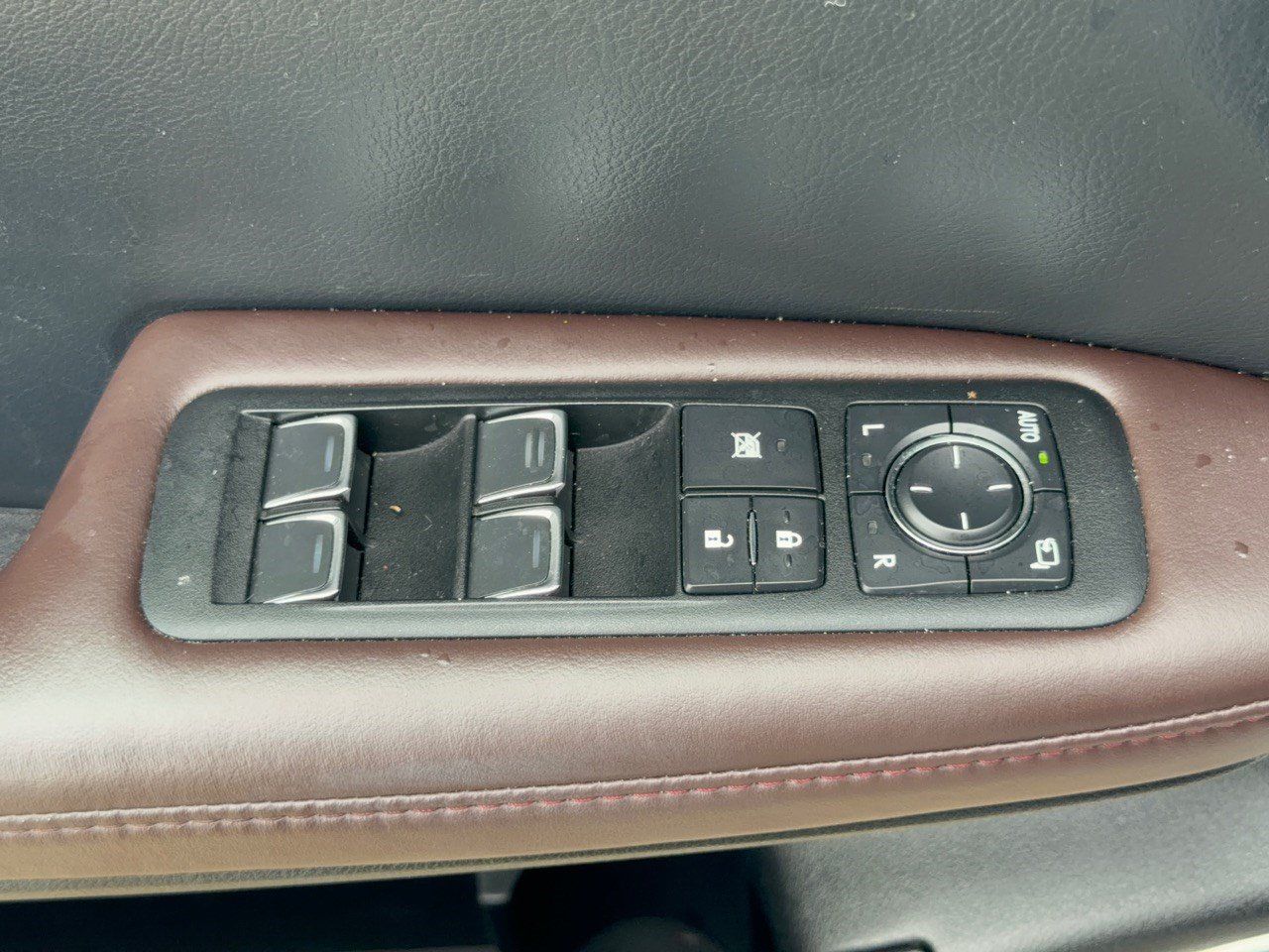 Used 2017 Lexus RX 350 FWD w/ Premium Package image 15