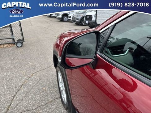 Used 2019 Toyota RAV4 XLE image 12